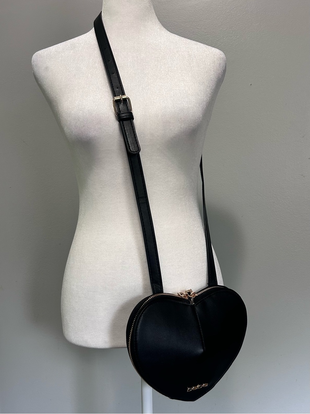 bebe Black Heart-Shaped Crossbody with Gold Hardware - Picture 3 of 8